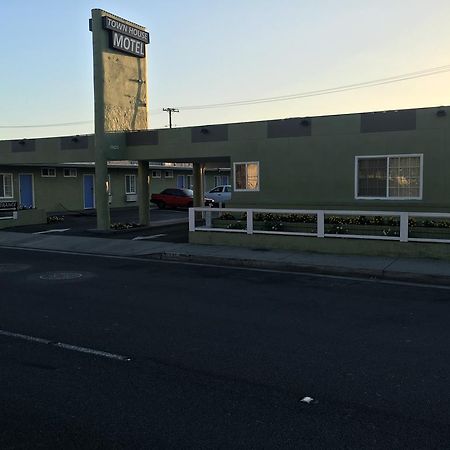 Town House Motel ลินวู้ด ภายนอก รูปภาพ