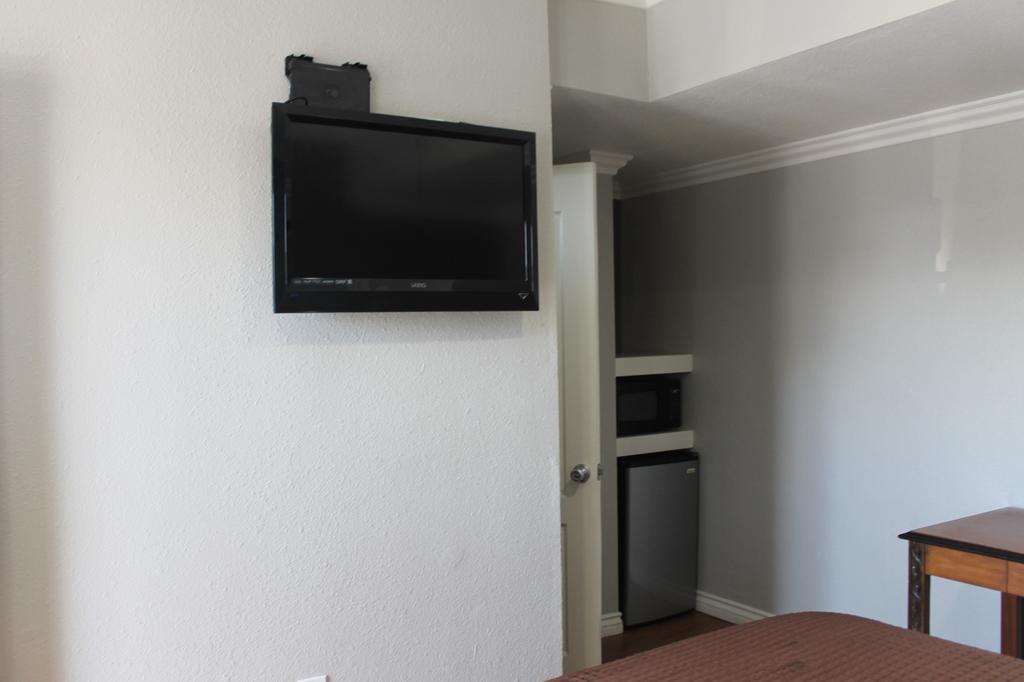 Town House Motel ลินวู้ด ภายนอก รูปภาพ
